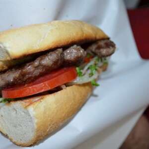 Ekmek Arası Köfte